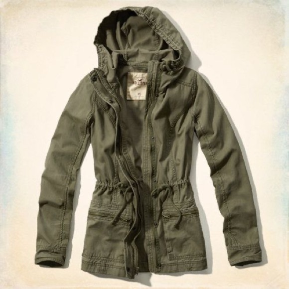 Hollister Jackets & Blazers - EUC Hollister Women’s Vintage Green Anorak Utility Military Jacket in Green